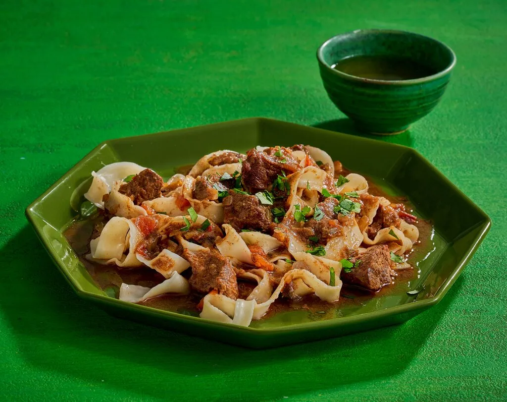 Boeuf épicé et piquant