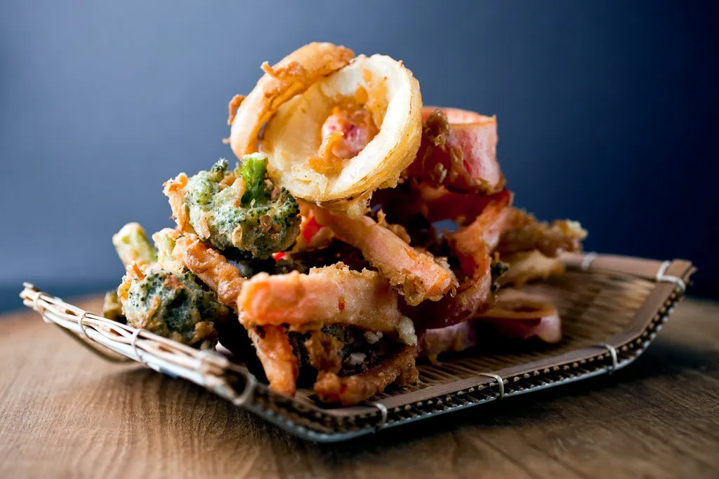 Légumes frits en pâte de pois chiches