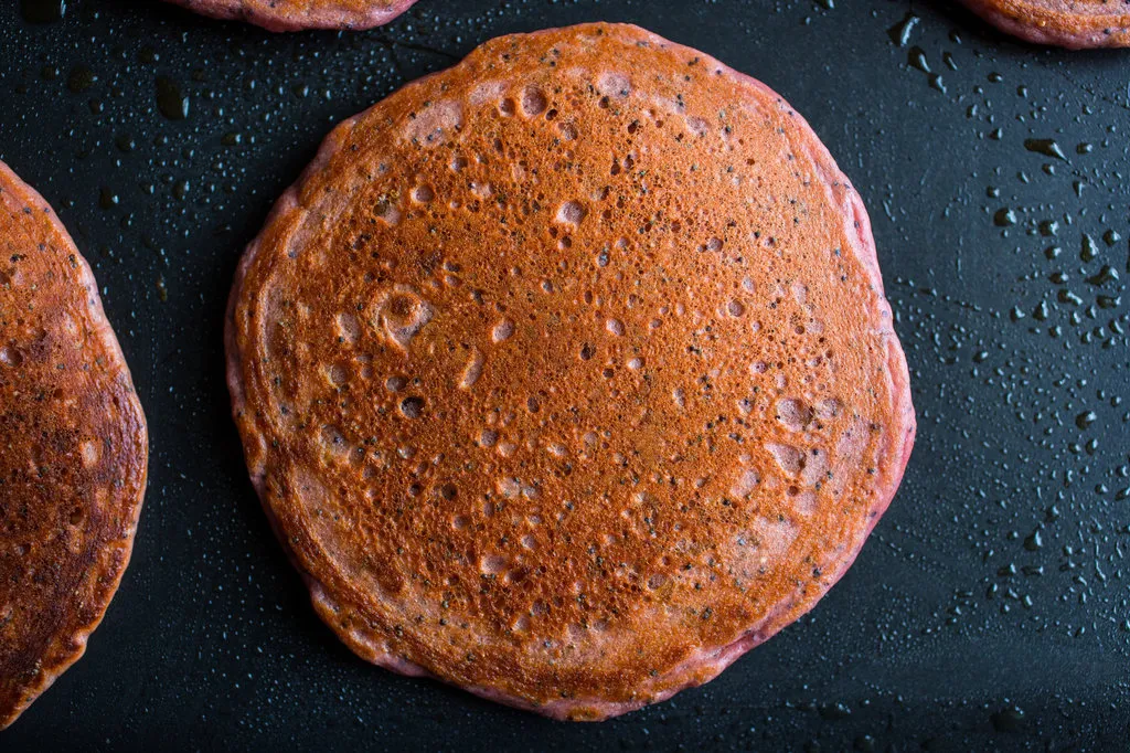 Pancakes de betterave et chia