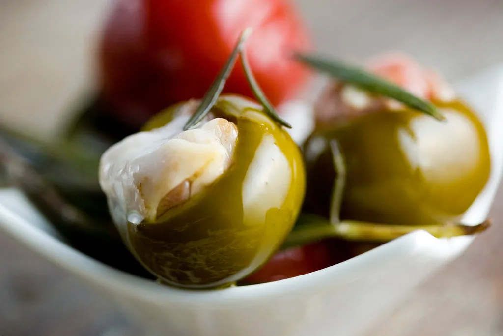 Piments cerises farcis