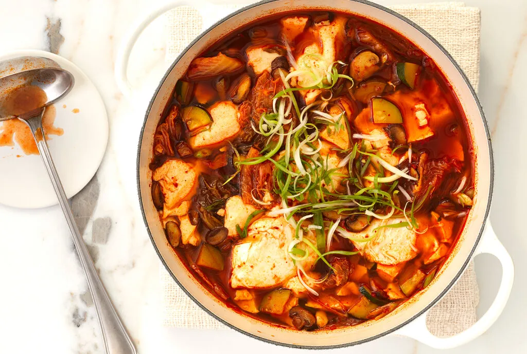 Ragoût de tofu soondubu au kimchi